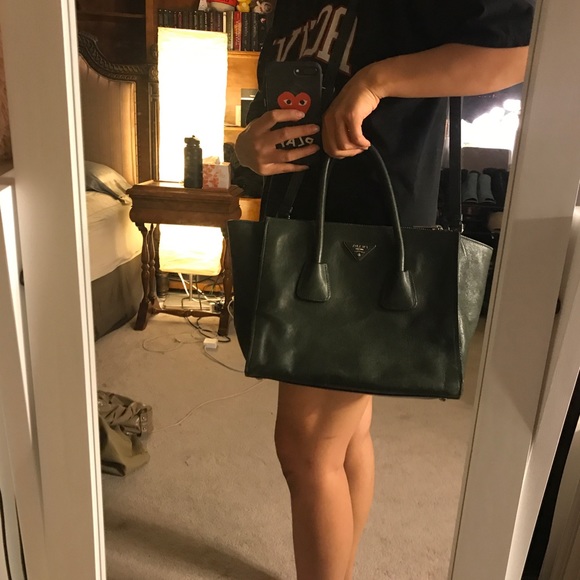 Dark green PRADA bag - Picture 6 of 8