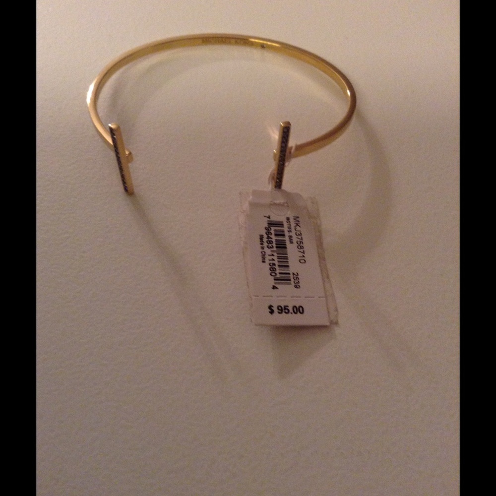 Michael Kors open bar gold bracelet