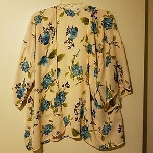 Floral Kimono Top