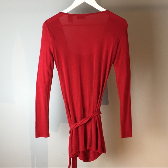 Red Tunic Length Top with Scoop Neck and Belt - Picture 2 of 3