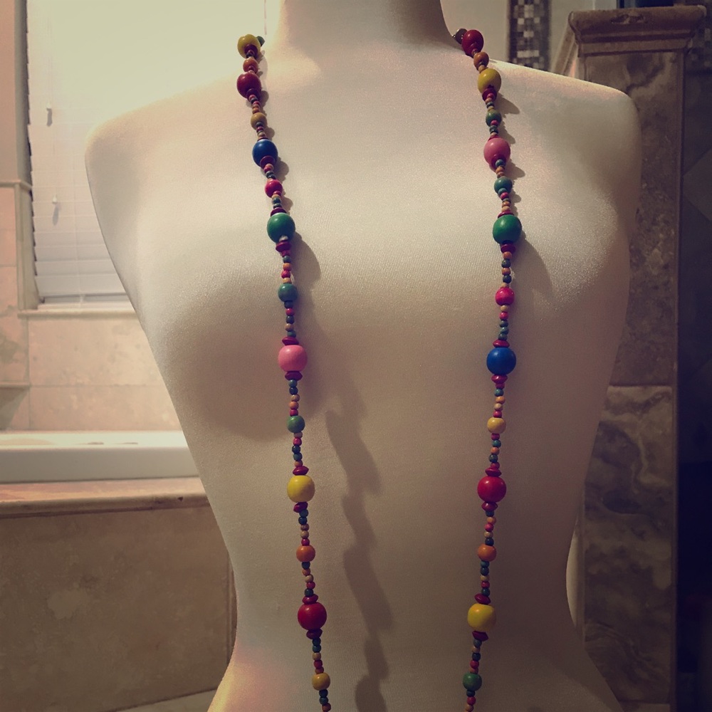 Long multicolor necklace