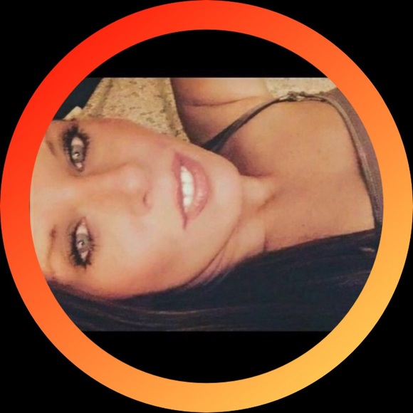 Meet your Posher, Jillian d - Picture 1 of 1