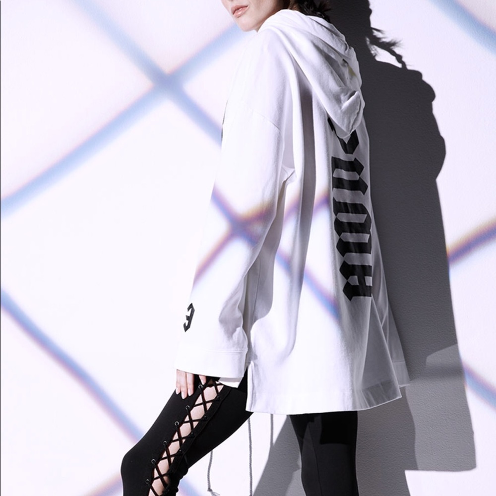Fenty Puma x Rihanna Front-Lacing Oversized Hoodie