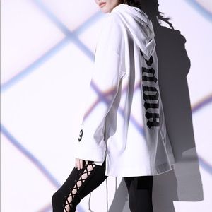 Fenty Puma x Rihanna Front-Lacing Oversized Hoodie