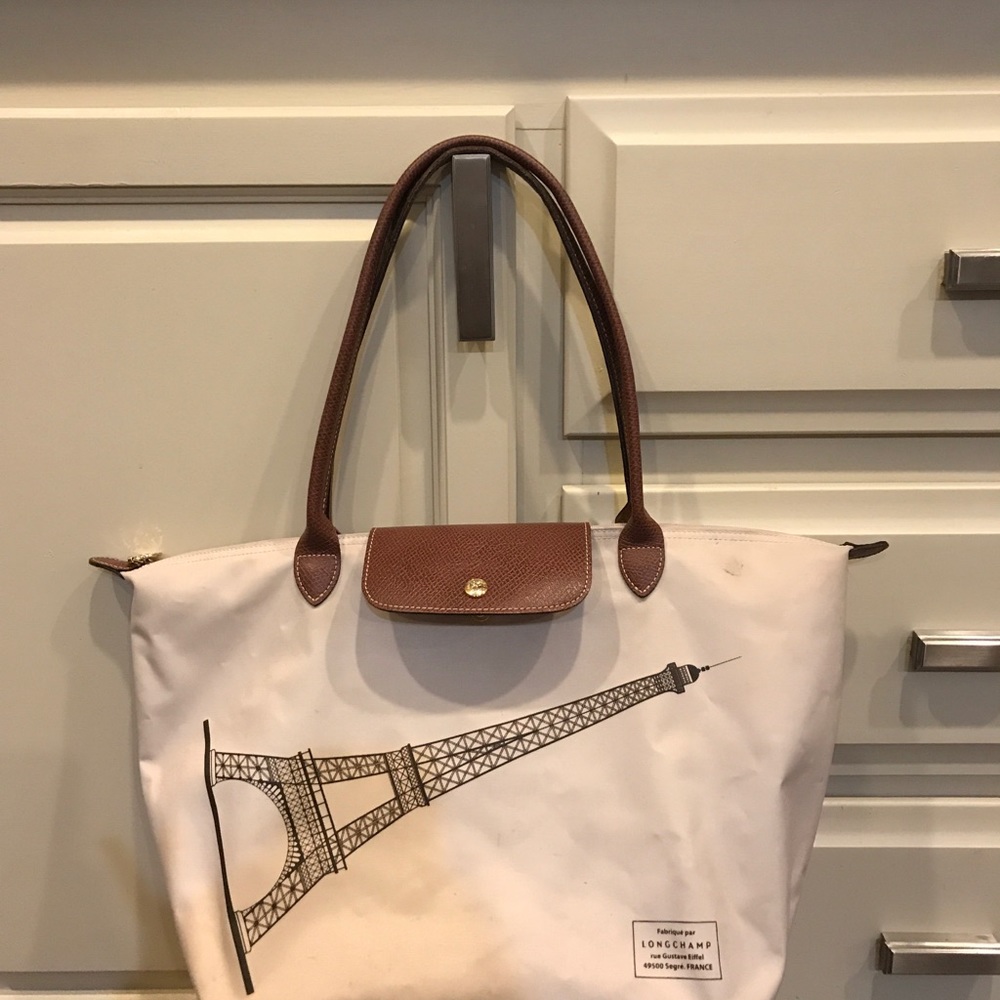 Longchamp Eiffel Tower