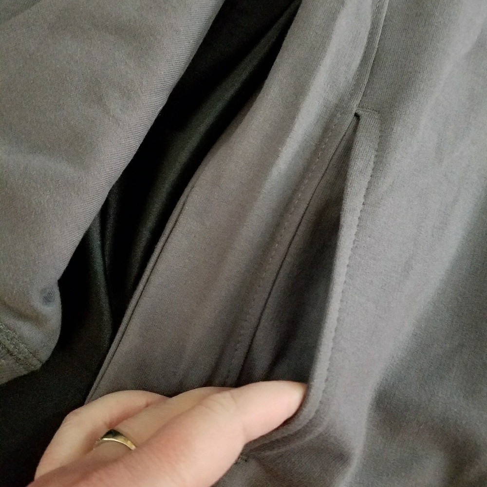 💙Structure Zip-Up - Picture 2 of 7