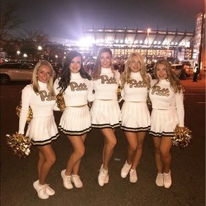 Meet your Posher, Leah