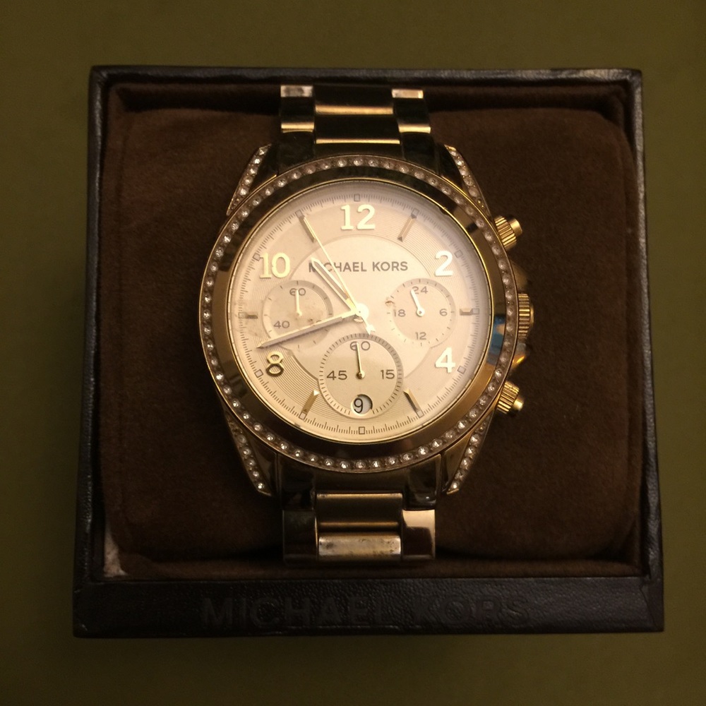 Michael Kors 'Blair' Gold-Tone Chronograph Watch - Picture 3 of 7