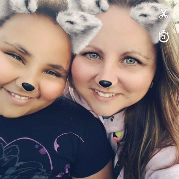 Meet your Posher, Angelia - Picture 1 of 1