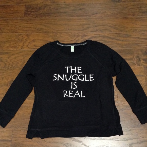"The Snuggle is Real" Pajamas S-XL - Picture 3 of 7