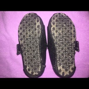 Toms toddler shoes
