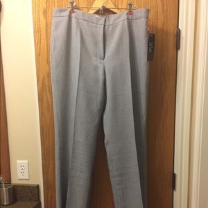 Light Steel color dress slacks size 14 Le Suit