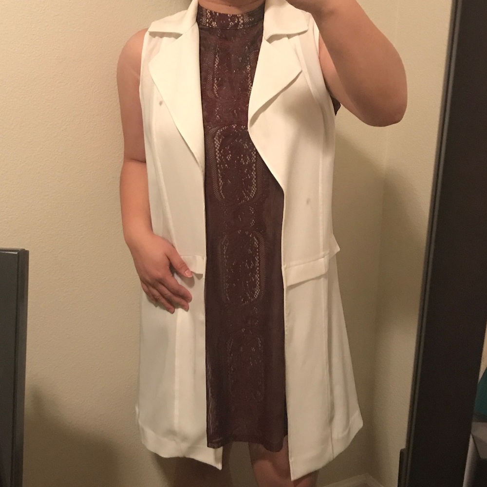 Calvin Klein White Sleeveless Cardigan Vest Blazer