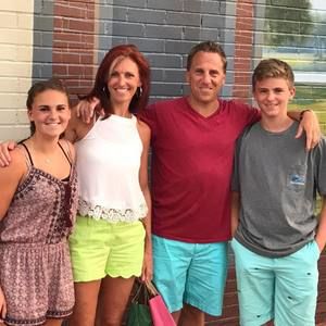 Meet your Posher, Kelley