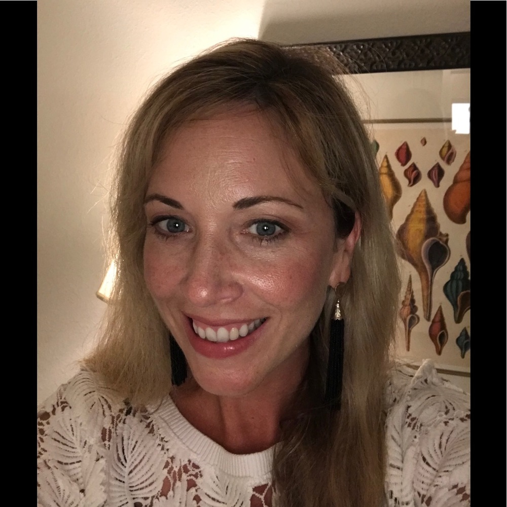 Meet your Posher, Lauren