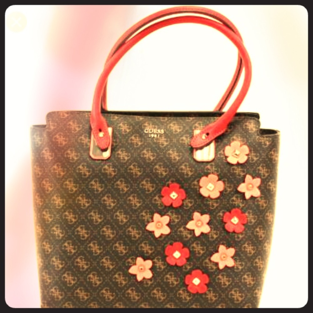 Guess tote handbag brand new never used