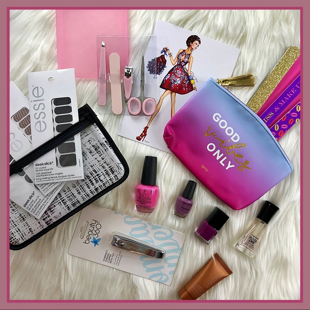 “Pretty In Pink” Nail Care Gift Bundle