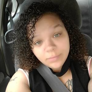 Meet your Posher, Tabitha