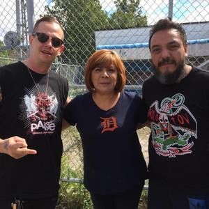 Meet your Posher, Claudia