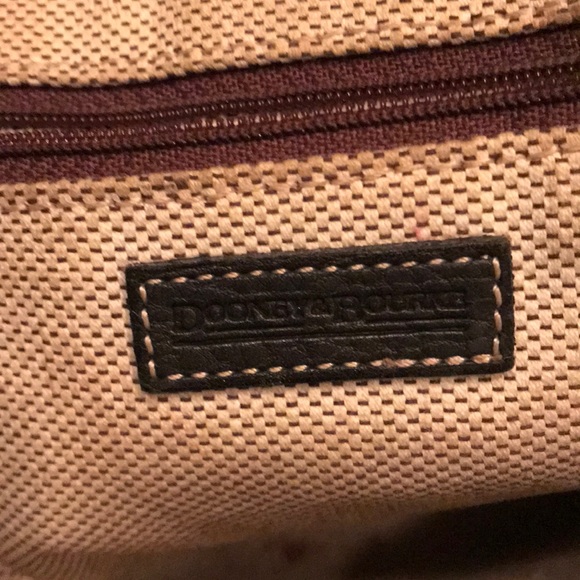 Dooney & Bourke back bag - Picture 7 of 8