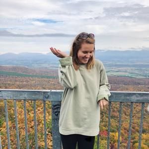 Meet your Posher, Haley