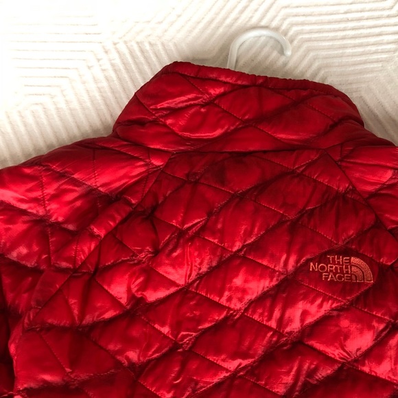Norh Face Thermoball Jacket - Picture 3 of 4
