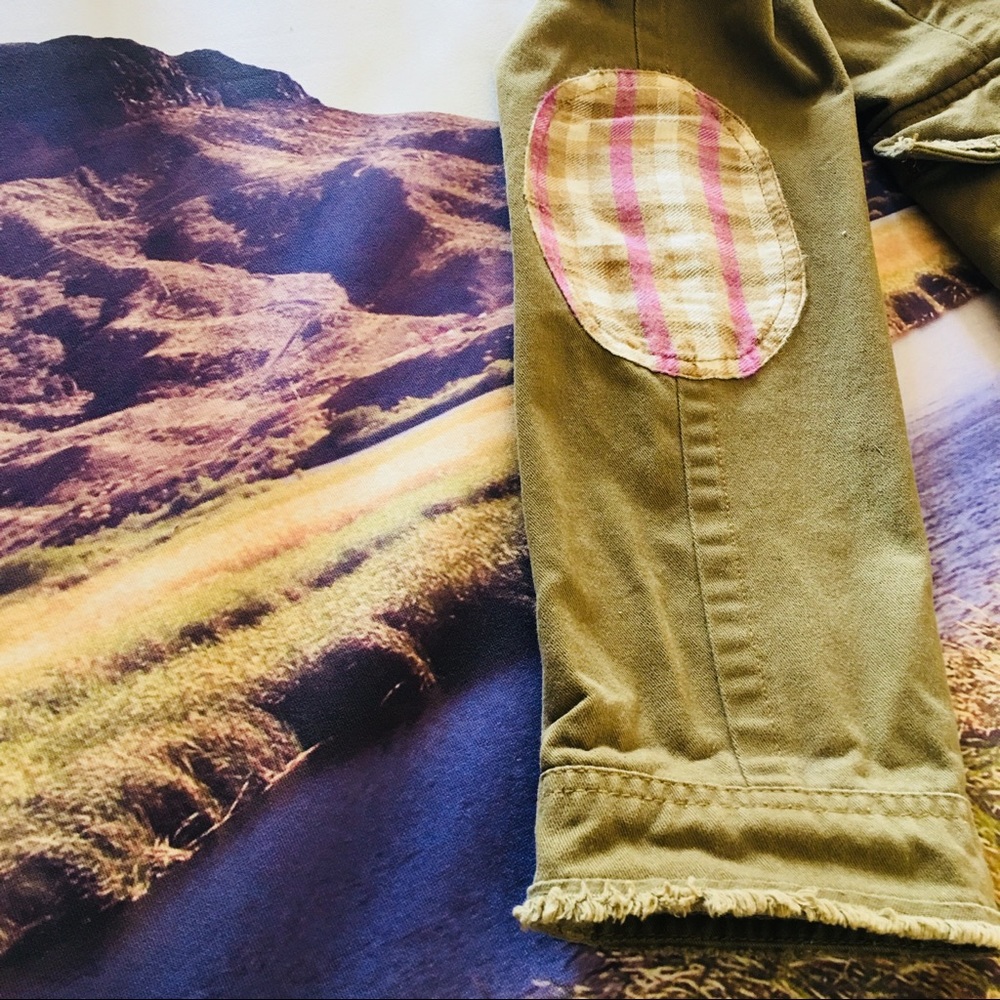 Denim Jacket! - Picture 3 of 6