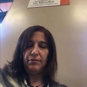 Meet your Posher, Lori