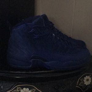 Retro 12 size 7
