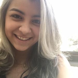 Meet your Posher, Luíza