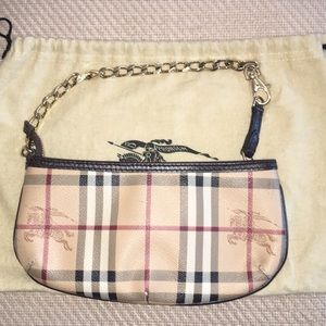 Burberry purse 100% authentic