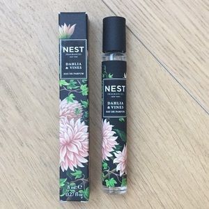 NEST Fragrances Dahlia & Vines Rollerball EDP