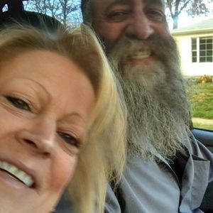 Meet your Posher, Robin