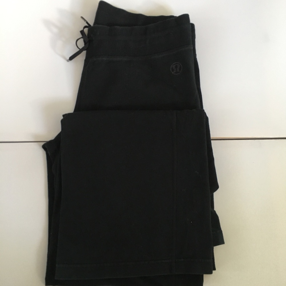 Lululemon wide legged leisure wear