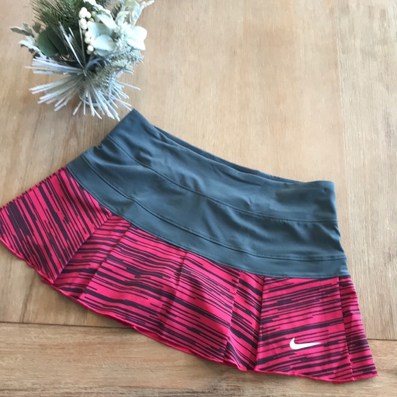 Nike Dresses & Skirts - Nike Dri-Fit Tennis Skirt size Small 