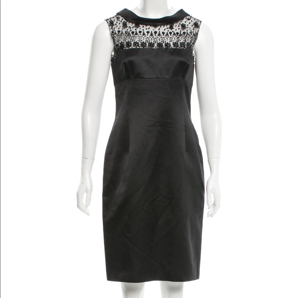 Auth $3800 Valentino cocktail 👗 dress