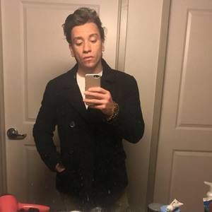 Meet your Posher, Jonathan