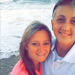 Meet your Posher, Candi