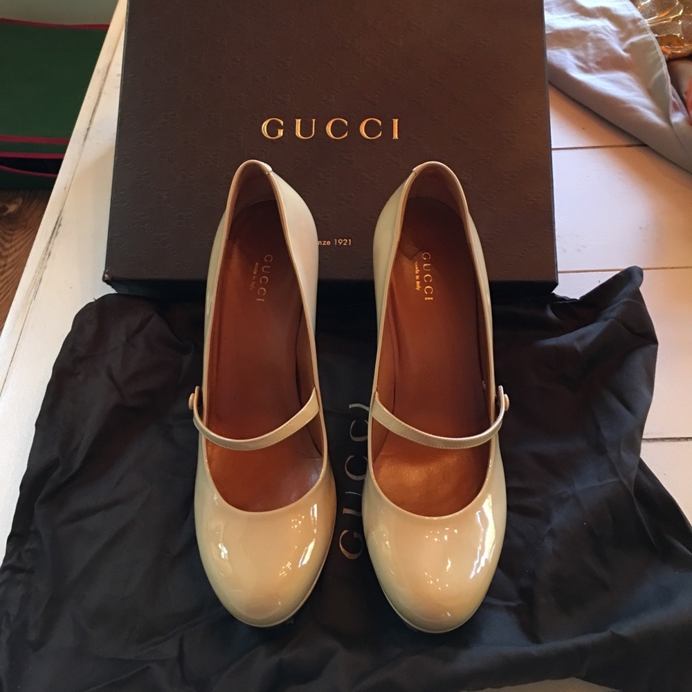 Gucci heels