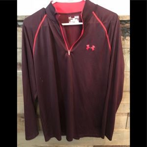 Men’s athletic top