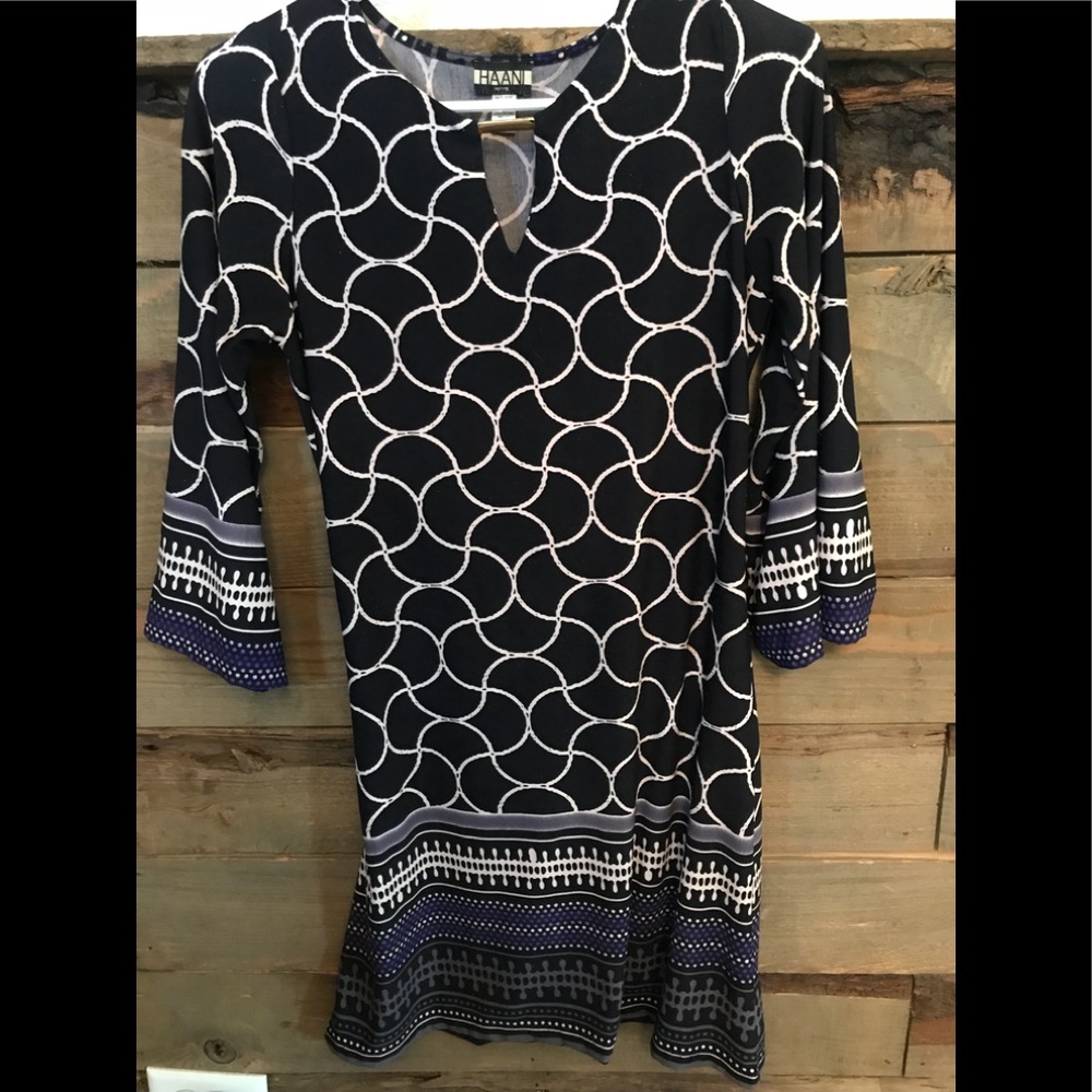 Quarter sleeve dress