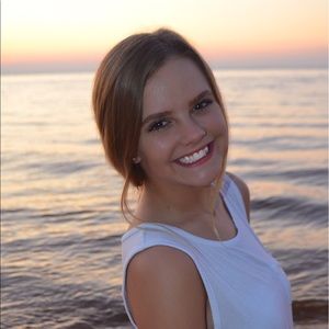 Meet your Posher, Erica