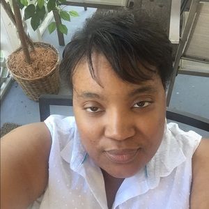 Meet your Posher, Lanea