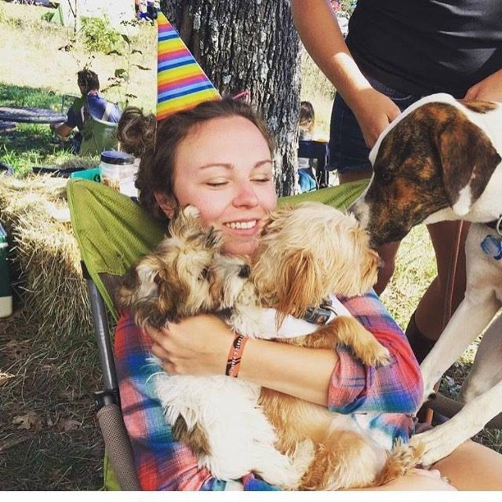 Meet your Posher, Hannah