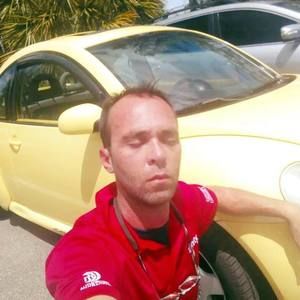 Meet your Posher, Joe