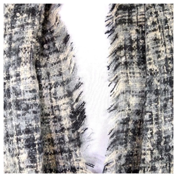 Retro Tweed Infinity Scarf - Picture 3 of 5