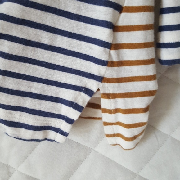 Old Navy | Top - Picture 7 of 7