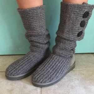 Gray Cardi Uggs Sz 7