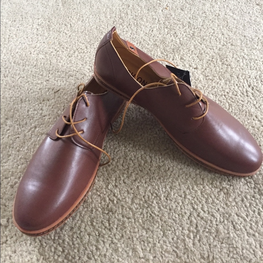 Men's size 13 brown dress shoes! NBW! NWT!