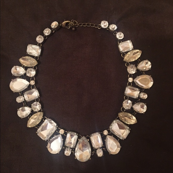 Gorgeous Statement Necklace - Picture 1 of 1